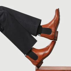 Jones Bootmaker Barrett Leather Wingtip Chelsea Boots -