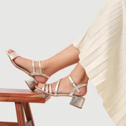 Women Jones Bootmaker Ginette Wide-Fit Leather Sandals -