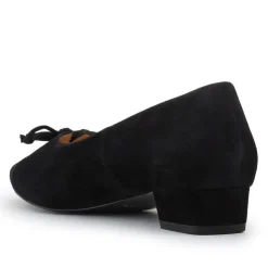 Women Peter Kaiser Leather Heeled Pumps -
