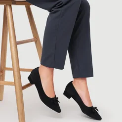 Women Peter Kaiser Leather Heeled Pumps -
