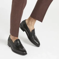 Jones Bootmaker Russell Leather Penny Loafers -
