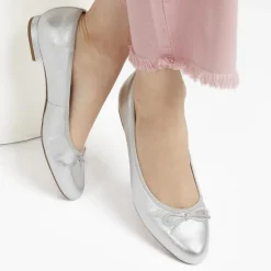 Women Jones Bootmaker Soleil Leather Low Ballet Pumps -