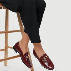Women Jones Bootmaker Tamie Smart Leather Loafers -
