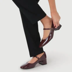 Women Xabrina Patent Leather Mary Janes -