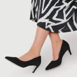 Women Xena Leather Stiletto-Heeled Court Shoes -