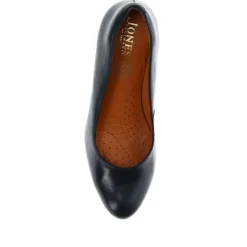 Women ZoeyWide Leather Court Shoes -